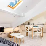 Luxury 3 Bd Aptment With Sea View Apartament *