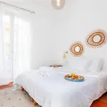 Apartment Luxury 3 Bd Aptment With Sea View