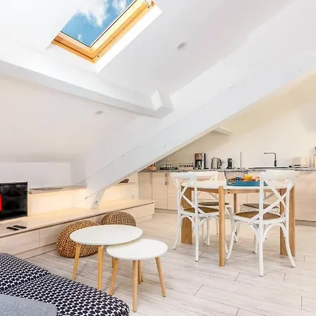 Luxury 3 Bd Aptment With Sea View Διαμέρισμα *