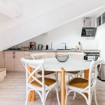 Luxury 3 Bd Aptment With Sea View Διαμέρισμα