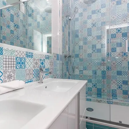 Luxury 3 Bd Aptment With Sea View Διαμέρισμα